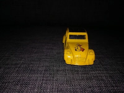 CORGI MADE IN BRITAIN 1981 CITROEN 2CV 6  - Jaune, toit noir (VOITURETTE) 1/64 - Photo 1/4