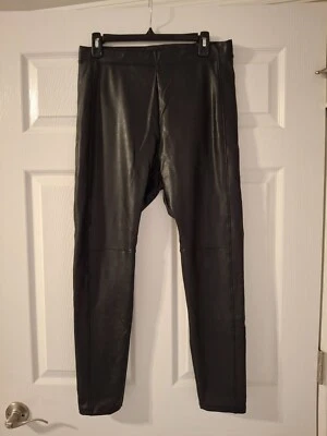 Nuevos leggings imitación cuero negro talla mediana marca Express Foto 1 de 4
