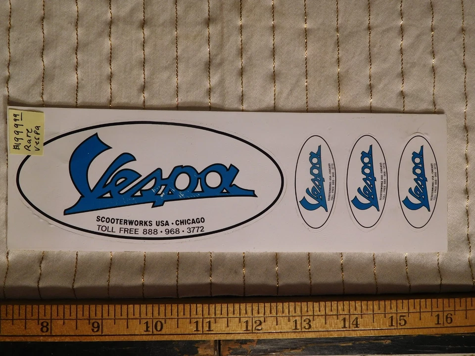 RARO! ~ 4 pegatinas Vespa Ovaladas Scooterworks ~ Chicago 1999 vintage ~ 1 GRANDE, 3 sm Foto 1 de 4