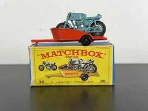 MATCHBOX LESNEY No. Honda Motorrad und Anhänger 38 mit Originalkarton E4 Kasten - Bild 1 von 13
