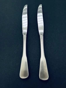 Oneida Colonial Boston Stainless Flatware 2 Dinner Knives Yankee Clipper - Picture 1 of 3