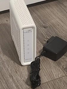Arris SURFboard SB8200v3 White Gigabit DOCSIS 3.1 Cable Modem - Picture 1 of 3