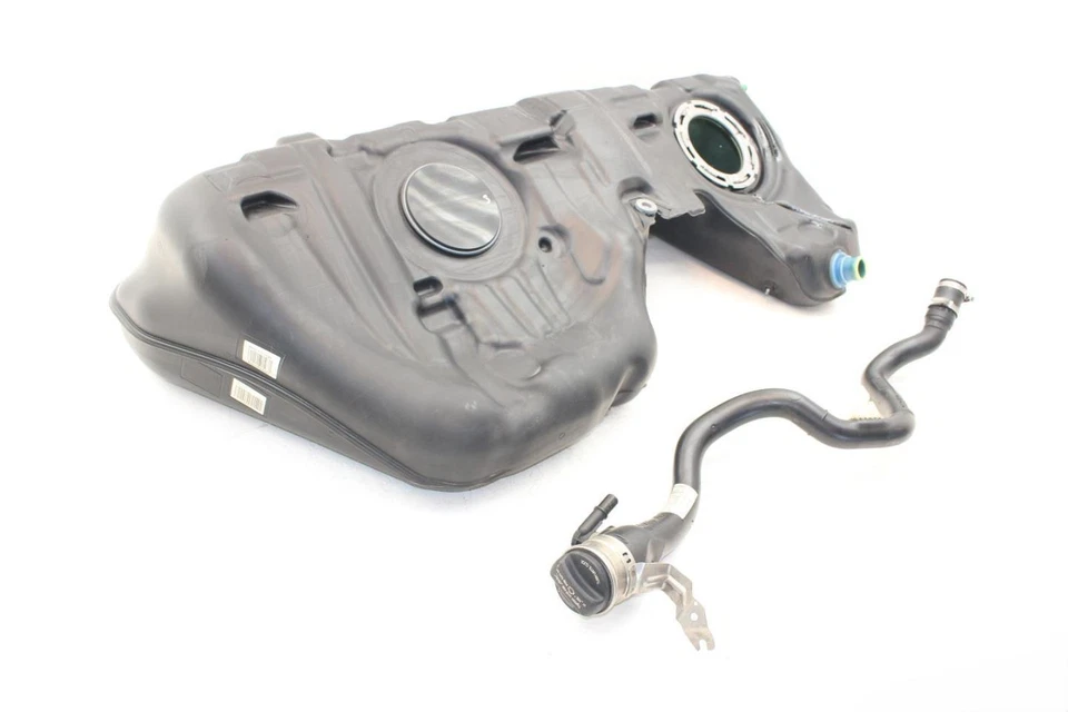 Conjunto de tanque de combustible tanque de gasolina BMW M4 15-20 54646711 Foto 1 de 4