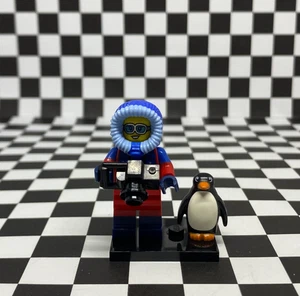 LEGO Minifigures Series 16 Wildlife Photographer 71013 - Picture 1 of 4