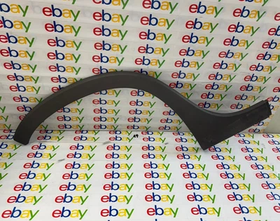 14-17 FIAT 500L REAR RIGHT QUARTER MOLDING FLARE PASSENGER OEM SCRATCHES - Image 1 of 4