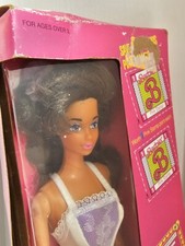Barbie Vintage Fashion Play Doll Steffi Face Hispanic Rare 1990