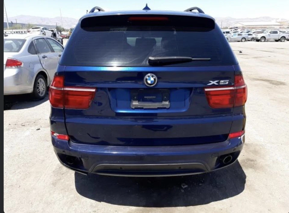 2009 - 2013 宝马 X5 E70 LCI SUV 后尾护栏升降机上部零件带勺子 — 第 1/1 张图片