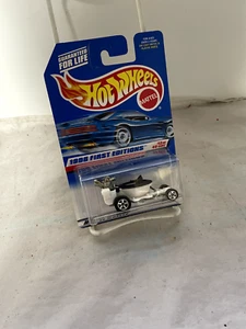 Hot Wheels 1998 First Editions "Hot Seat" 13/40 (18678) - Picture 1 of 2