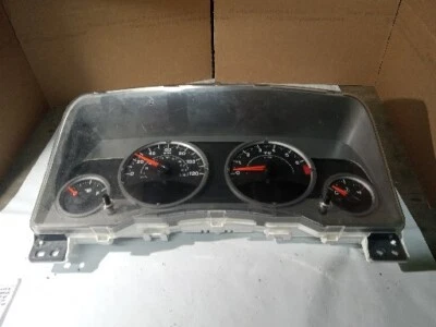 2007 JEEP PATRIOT SPEEDOMETER CLUSTER OEM MPH POWER DOOR LOCKS JEEP COMPASS - Image 1 of 4