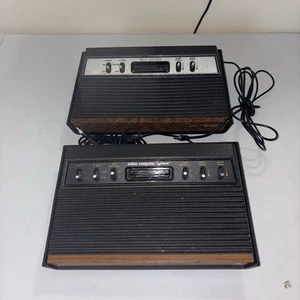 (2) Atari 2600 Holzmaserungssystem nur Konsolen - ungetestet - Bild 1 von 14