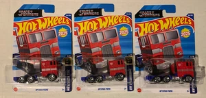 2025 HOT WHEELS TRANSFORMERS OPTIMUS PRIME HW SCREEN TIME LOT OF 3 NEW - Picture 1 of 3
