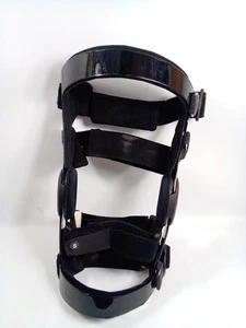 breg fusion knee brace medium left - Picture 1 of 4