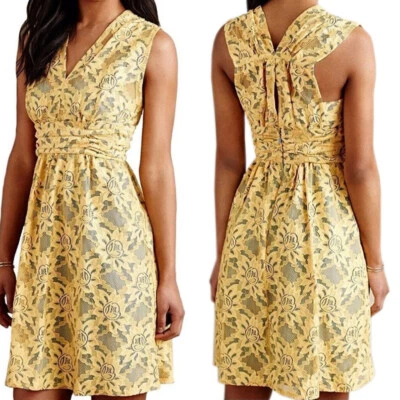 Vestido Nikki de Encaje Plenty by Tracy Reese Talla 2 Amarillo Encaje Gris Sin Mangas Foto 1 de 4