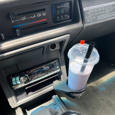 Portavasos extraíble con bisel de radio para camioneta Toyota 2da generación LHD (1984-1989) Foto 1 de 4