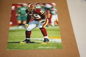 WASHINGTON REDSKINS LONDON FLETCHER UNSIGNED 8X10 PHOTO POSE 5 - Picture 1 of 1