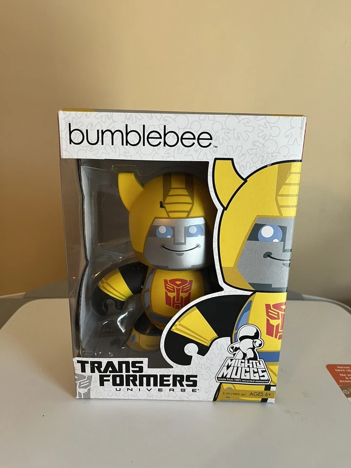 Hasbro Transformers Universe Mighty Muggs Series 1 Bumblebee Action Figure - Image 1 of 1