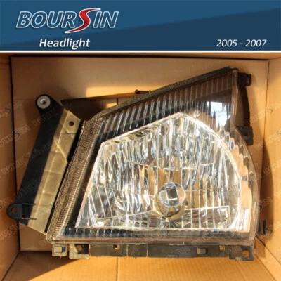 Head Lamp For ISUZU NPR NPR-HD NQR NRR 2005-2007 LH Driver Side - Imagem 1 de 2