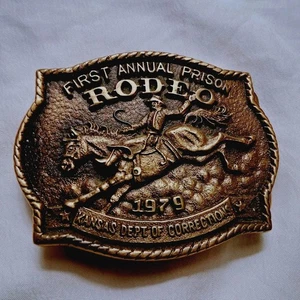 Vintage Kansas Dept Of Corrections 1979 Gefängnis Rodeo Gürtelschnalle massiv Messing - Bild 1 von 4