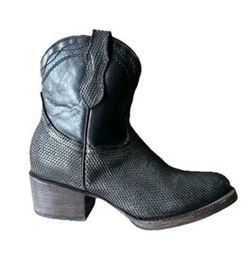 Sutro Seal of the Sutro San Francisco Snakeskin  Boot booties women's 6 distress - Picture 1 of 17
