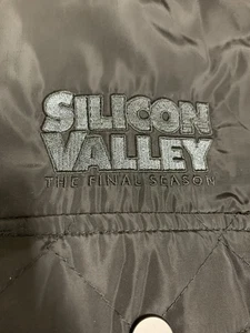 Silicon Valley (HBO) Cast/Crew Jacket Final Season Large - Bild 1 von 20