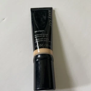 Mary Kay CC Crema Protector Solar Amplio Espectro FPS 15 - Muy Ligero - 1 fl oz - Imagen 1 de 3