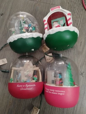 Hallmark Ornament Lot Of 4 1993 Road Runner & Wylie Coyote Looney Tunes Untested - Image 1 of 4