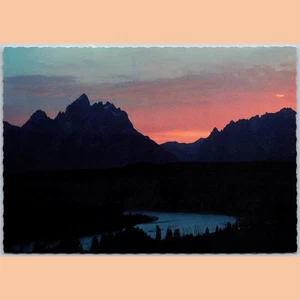 Postcard Teton Sunset Grand Teton National Park Snake River Overlook Wyoming - Picture 1 of 4