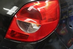 Renault Clio MK3 2005-2009 O/S Autisti luce posteriore laterale Clio MK3 - Foto 1 di 1