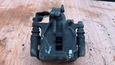 PINZA RENAULT TRAFIC 2014-2024 1997 (LADO CONDUCTOR TRASERO) Foto 1 de 4