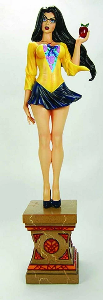 CS Moore Snow White Ruby Edition Statue 133/300 Clayburn Moore NEW SEALED - Image 1 of 4