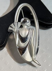 Abito da sera Deco Lady davanti allo specchio AJC vintage spilla argento - Foto 1 di 5
