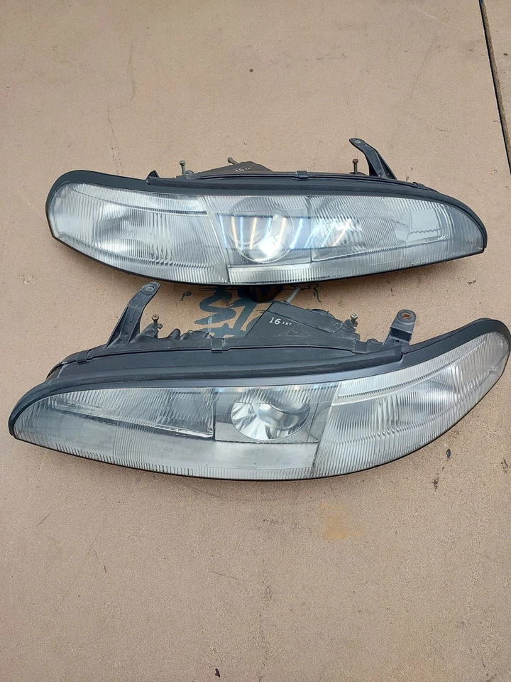 JDM 93-95 Toyota Sprinter Trueno GT-APEX AE101 Headlight RH LH Set Genuine - Image 1 of 4