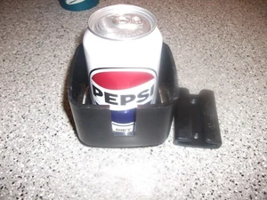 GEBRAUCHTER ABNEHMBARER Getränkehalter, UNIVERSAL Getränkehalter für BOOT ODER ANDERE ZWECKE. - Bild 1 von 4