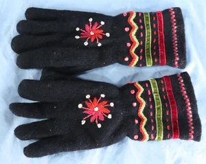 GUANTES DE LANA DE CORDERO NEGROS DISEÑO ISLANDÉS DE COLECCIÓN Cinta de Terciopelo Bordada ISLA JUSTA - Imagen 1 de 6