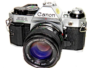 CANON AE-1 PROGRAM+LICHTSTARKE LINSE 1,4/50 mm ALLES NEUWERTIG GETESTET MIT FILM - Bild 1 von 8