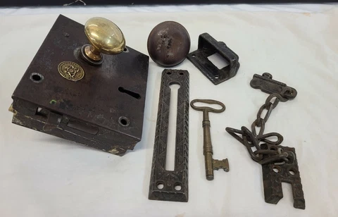 Carpenter's Patentee &Tildesley Licensee Antique Door Lock Cover
