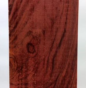 Cocobolo board aka rosewood, Dalbergia retusa - Picture 1 of 3