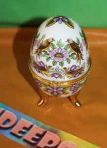 Vintage Porcelain Bird And Flower Pattern Footed Egg shape Porcelain Trinket Box - Picture 1 of 3