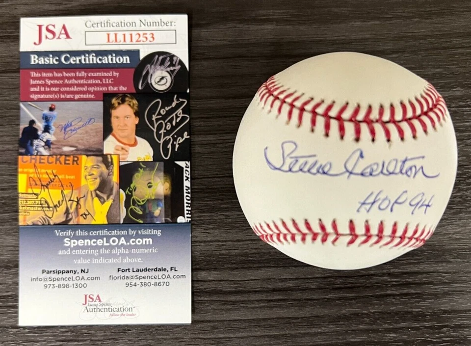 Steve Carlton Signed Baseball JSA CERT. Pitcher MLB Philadelphia Phillies HOF! - Image 1 of 4