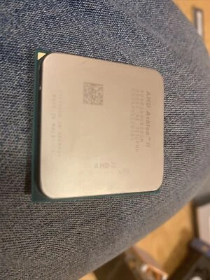 AMD Athlon II X2 B26 3.20GHz 2-Core Socket AM3 Desktop Processor ADXB26OCK23GM - Image 1 of 3