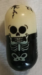 VINTAGE RITIRATO SPIN MASTER 2003 POTENTE FAGIOLO SERIE 1 FAGIOLO IL #31 BONES BEAN - Foto 1 di 4