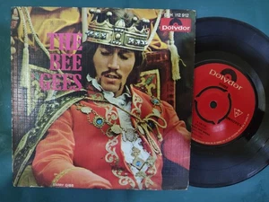 THE BEE GEES 4 songs Singapore 7" ep logo copyright weird cover - Picture 1 of 6