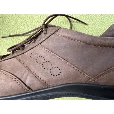 Ecco lace up oxfords brown 39/8-8.5 logo comfort walking quality travel - Image 1 of 4