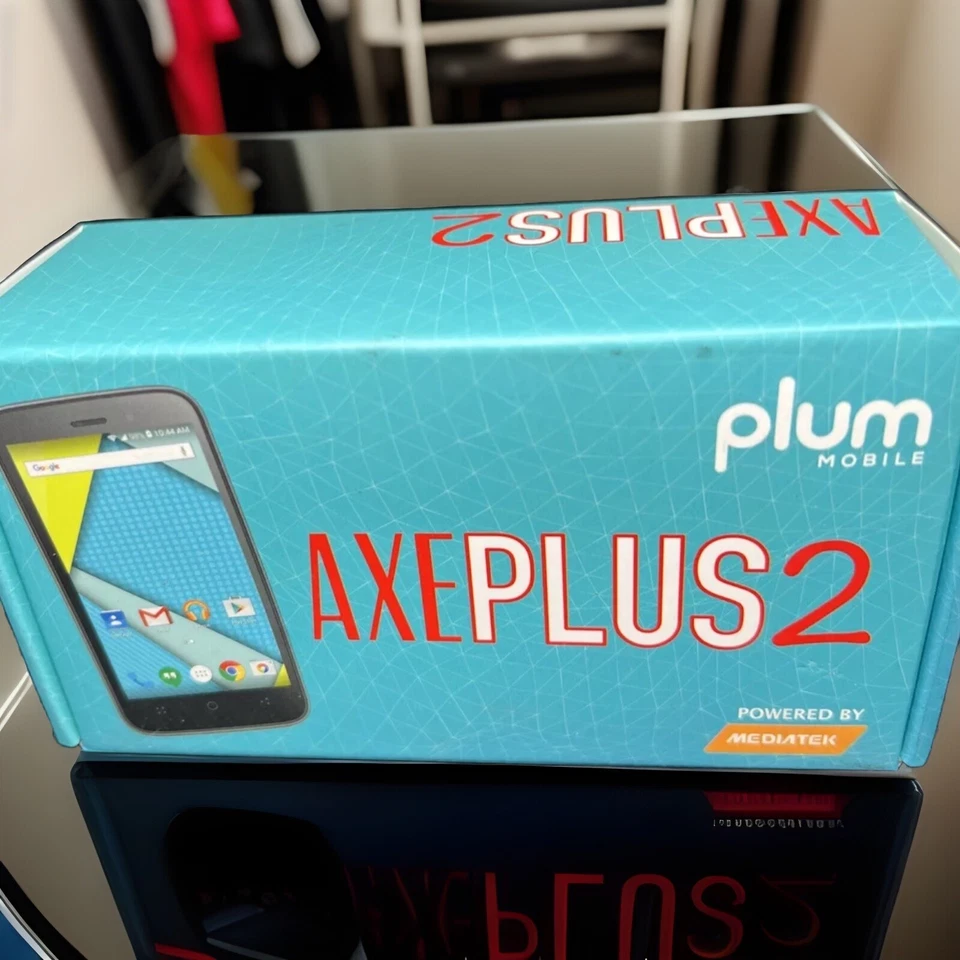 Phone Android Unlocked AXEPlus2 Android 8GB-White Phone,Camera,Built In FM Radio - Image 1 of 4