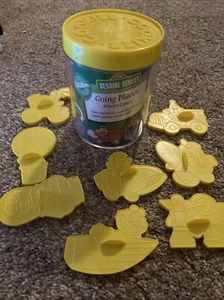 Sesame Street Going Places 8pc Cookie Cutters Wilton 1990 Complete child safe - Picture 1 of 6