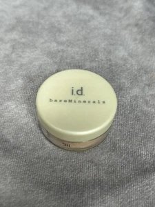 bareMinerals Natural Medium Well-Lit/back illuminato nuovo sigillato - Foto 1 di 3
