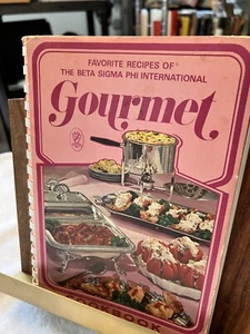 Vintage Favorite Recipes Beta Sigma Phi International Gourmet Cookbook - Bild 1 von 7