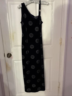 Vestido negro Versace Incentive talla pequeña usado solo unas pocas veces Foto 1 de 2