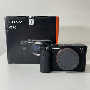 Sony Alpha 7C 24,4MP Spiegellose Systemkamera - 481 Auslösungen/shuttercount - Bild 1 von 14