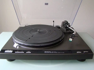 TECHNICS SL-Q33 - Direct Drive, Ortofon Concorde + Technics 270C - Bild 1 von 1